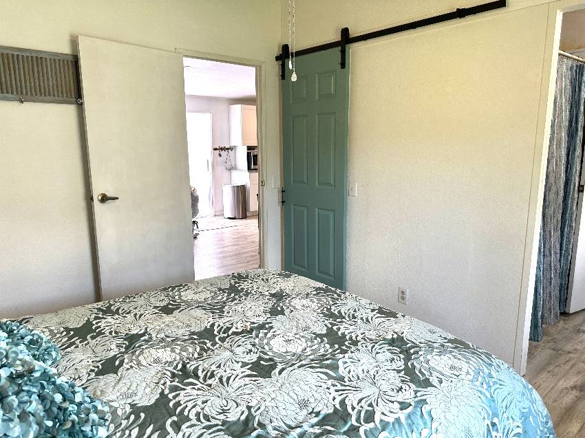 4330 Lake View Dr a Ellenton, FL Mobile or Manufactured Home for Sale